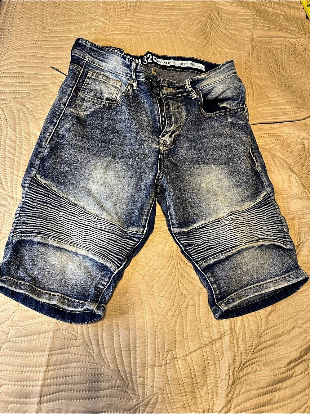 Reason Men's Blue Distressed Jean Shorts Waist 32